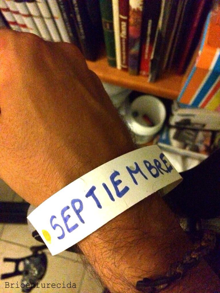 YA ME LLEGO LA PULSERA PARA EL PRÓXIMO FESTIVAL!! 
TE ESPERO ALLÍ, VAMOS A PETARLOOO