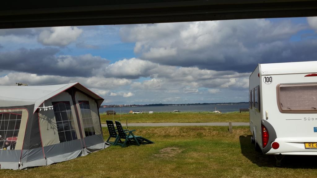 OostromC's tweet photo. Heerlijk vacantie houden aan het fjord in denemarken. http://t.co/GpkiHEceu7