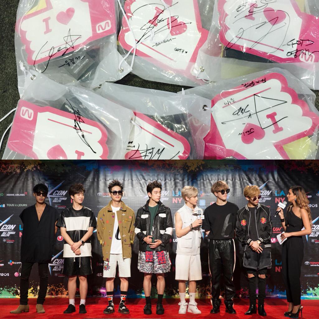MnetMAMA's tweet photo. [#Love_KCON] Who’s gonna get #GOT7 's signed goods? FOLLOW @mnetmama &amp; RT this post with #LOVE_KCON http://t.co/FBRljEndsu