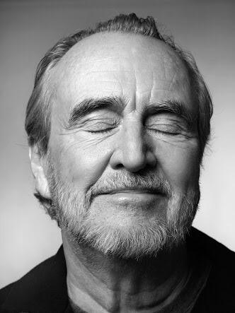    Happy birthday to the Master of Horror Wes Craven! ¡Feliz cumpleaños Mr. ! 