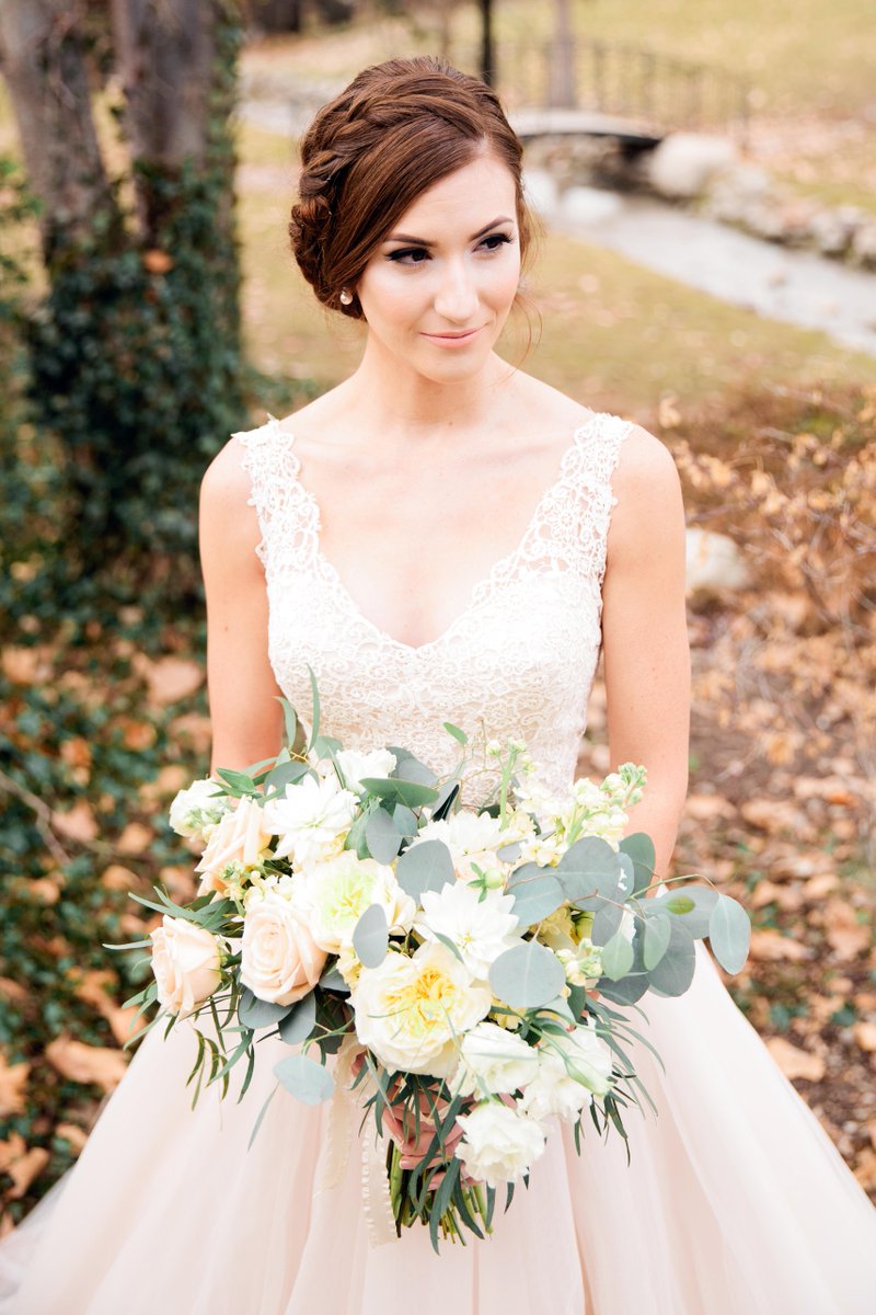 cedarstree's tweet photo. #NationalGirlfriendDay http://t.co/UHMhwHcZld