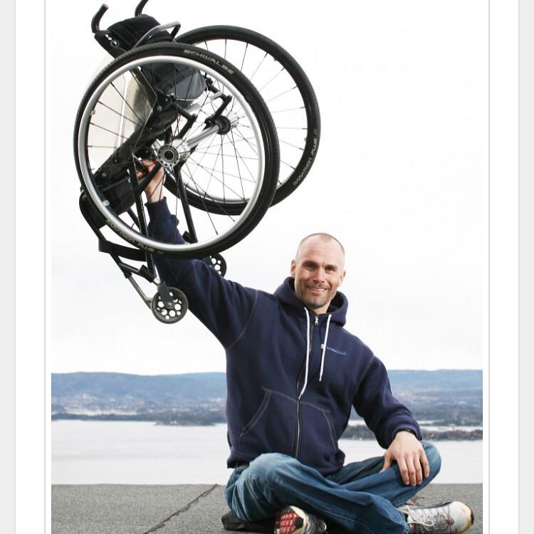 Aksjon Sunnaas.Send sms kodeord Sunnaas til 2160 og hjelp hardt skadde tilbake til aktive liv. bit.ly/1JG6NXQ