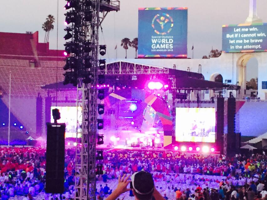 JulieWeaverling's tweet photo. #LA2015  #OAR http://t.co/AGlYwTtgja