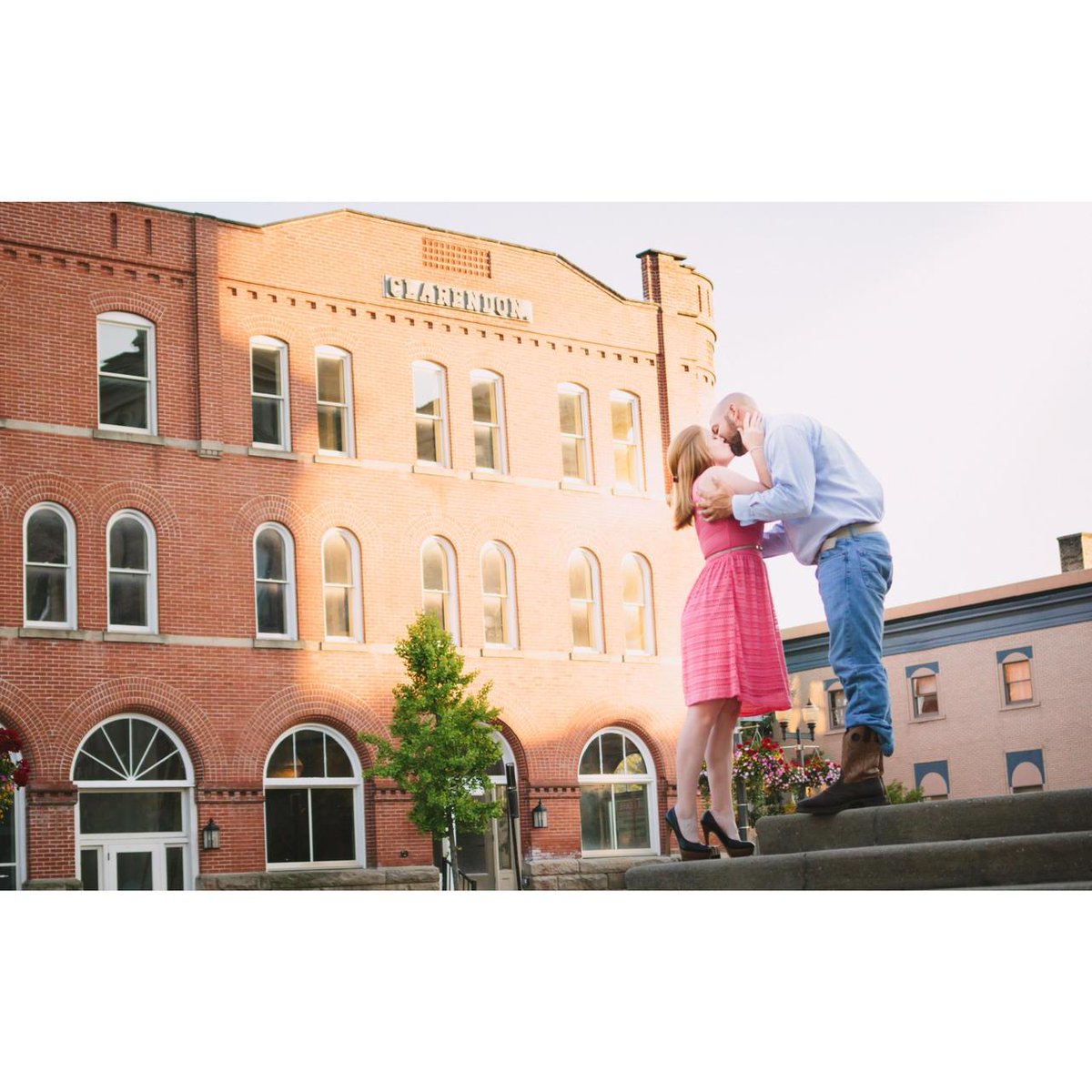 AshleyTPhoto's tweet photo. These two are so lovely, and their #engagementsession is on the blog. 💛 { http://t.co/ih4yXfw22G } #photographer http://t.co/MvigdCxS6G
