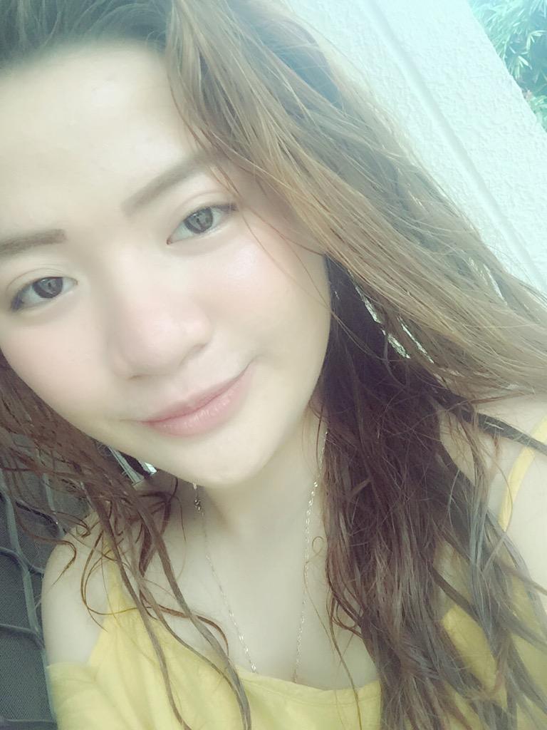 heyitszelle143's tweet image. Morning eyes be like. #KAPOY 😅