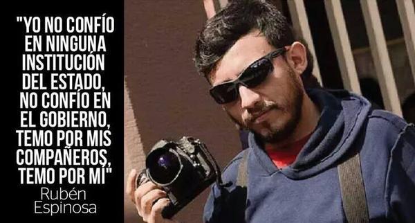 AyotzinapaFeed's tweet photo. RT jubilados: PRESENTE #Ayotzinapa #Tlalteloco #Ostula #JusticiaParaRubenNadiaYeseniaY2mas #LiberenAMireles http://t.co/LxqgS3KBXg #FueMe…