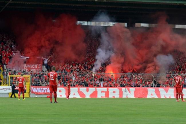 FussballUltras's tweet photo. Bayern München U23 - 1860 München U23 02.08.2015 http://t.co/7zTKGUb8MW