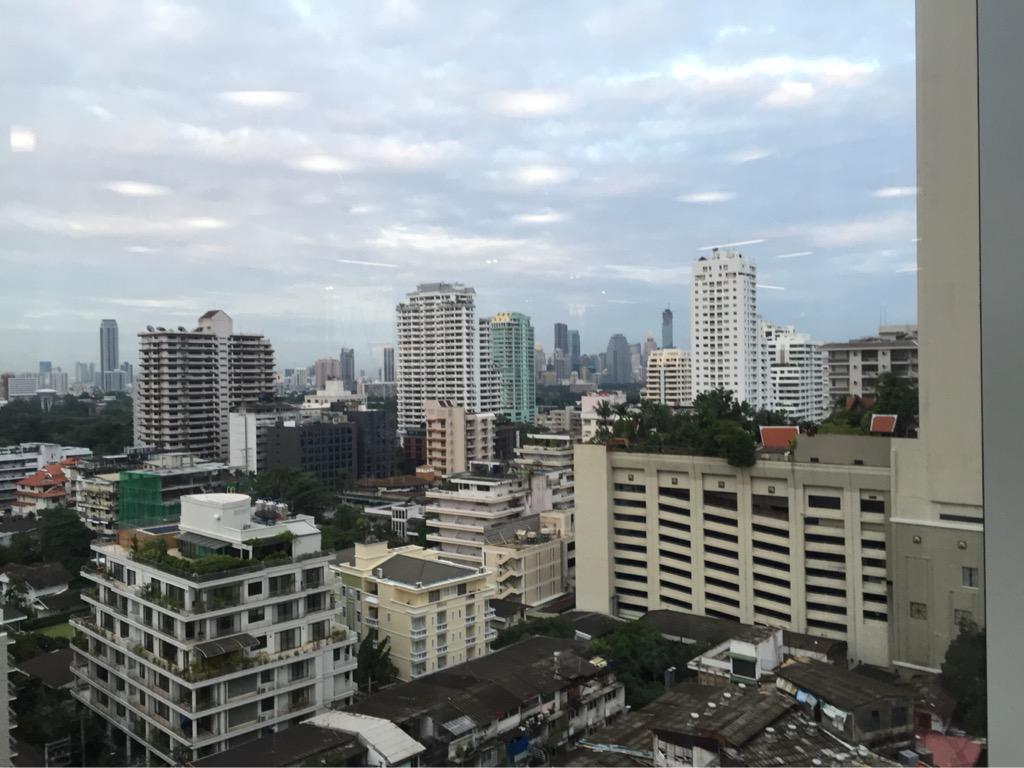 diplo_dave's tweet image. 6am view from gym makes waking up early easier. #GetnIt #EarlyBird #FirnessFirst