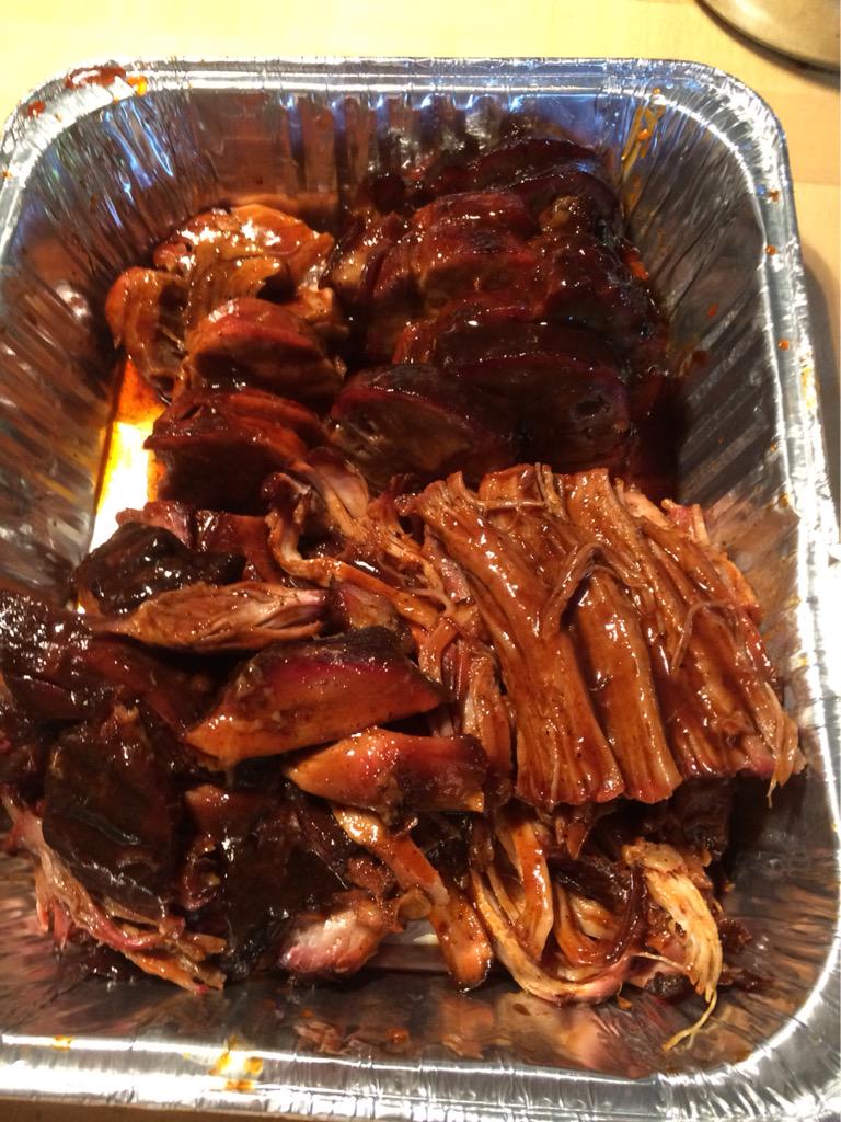 FlatlanderBBQ's tweet photo. Pork turned out great! http://t.co/2VVZ04PPCp