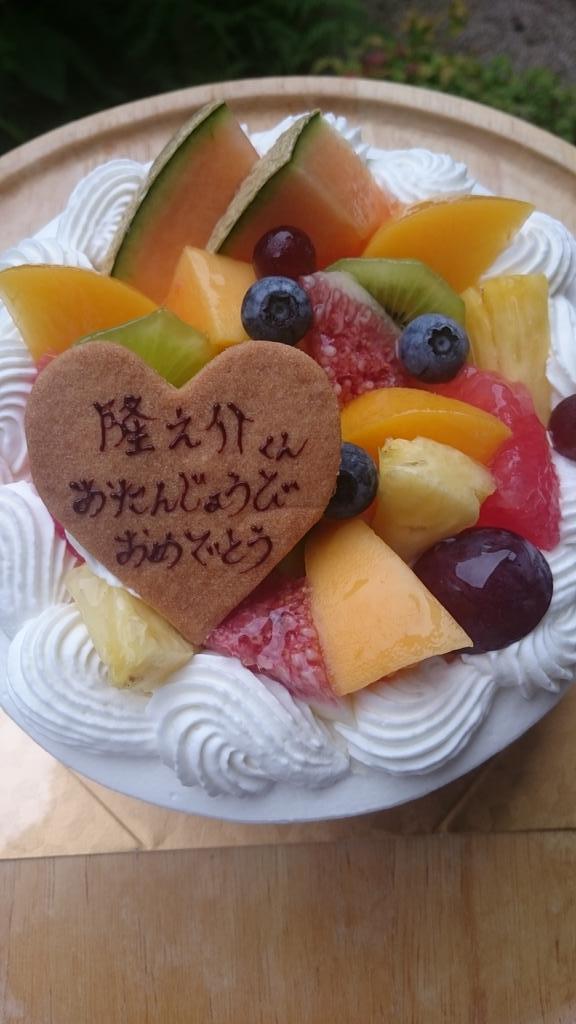 クレアモモン