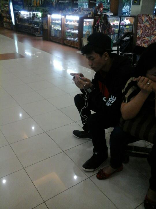 mngriosolo's tweet photo. Hallo #MADEinSolo http://t.co/FFNqmAPKe7