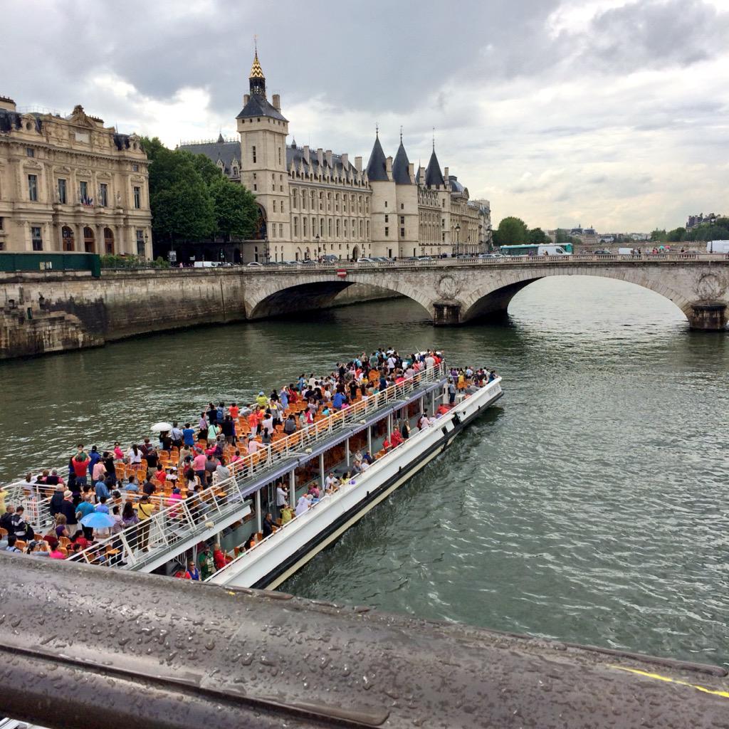 Deniseorm's tweet photo. #ivanenparis http://t.co/NEGjMpcOPa