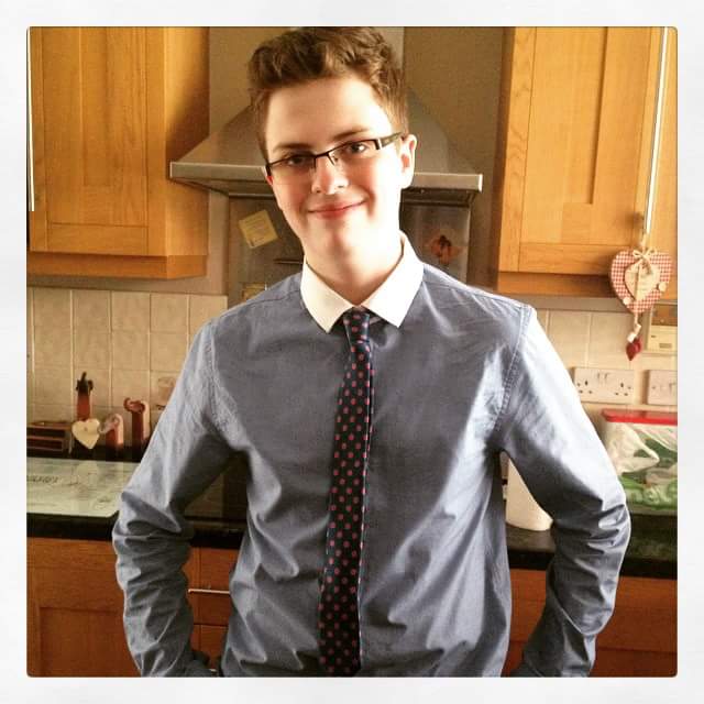 Claire Smith 🧩💜🍎 tweet media