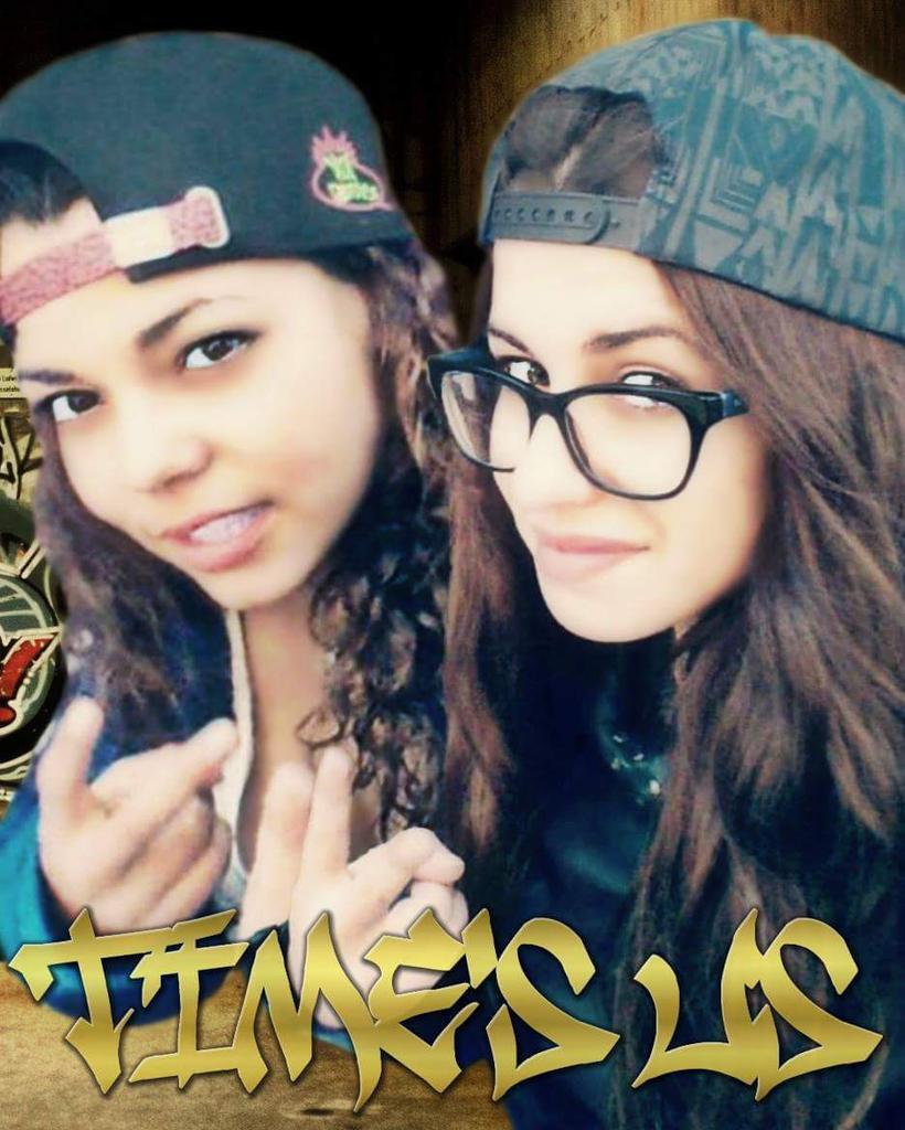 Nikoleliz's tweet photo. Foto editada por Pete Blanco!!! #Gracias #TimesUS @karen_lizetth @anaalarconelbal http://t.co/uAtu5avOo0