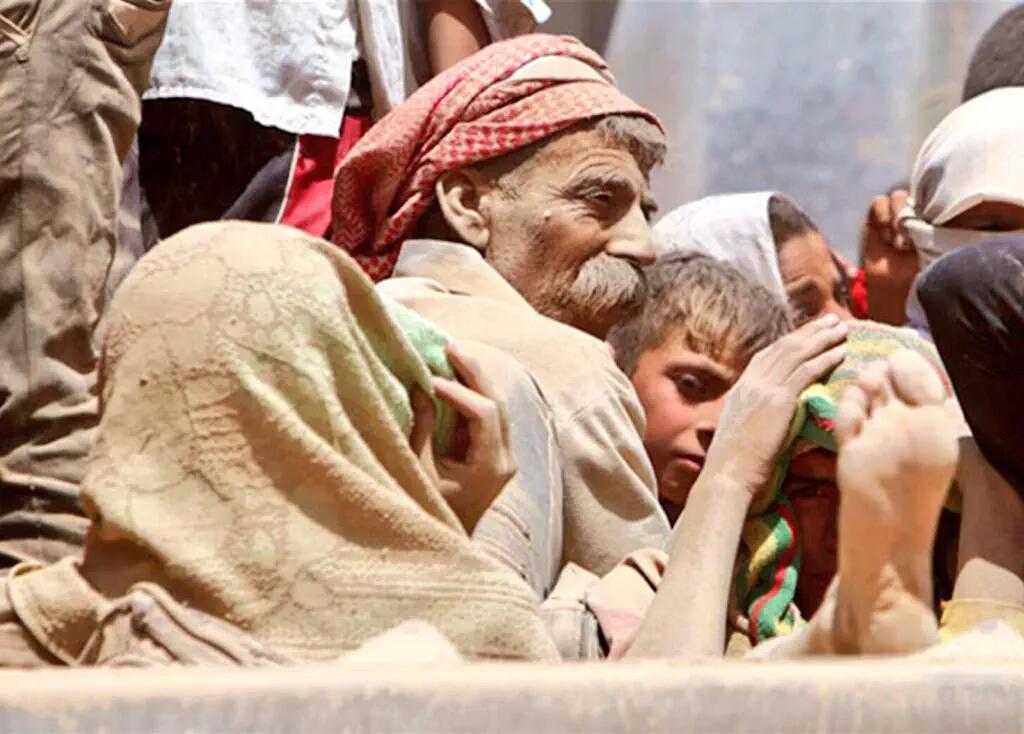 HaiderEdan's tweet photo. اخوتي الايزيديين لن ننساكم قلوبنا معكم http://t.co/J5xdPfArVw