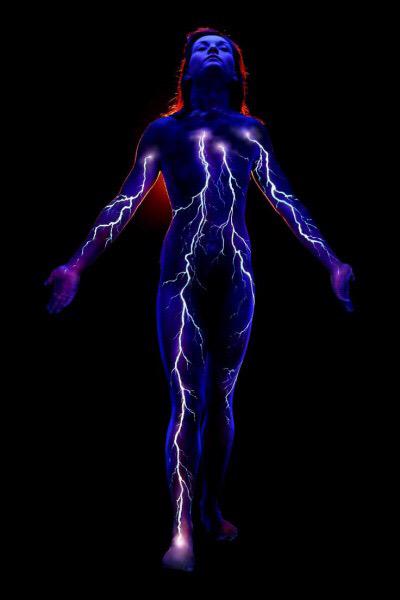 cosmical's tweet photo. body art http://t.co/5ccm4UlUTo