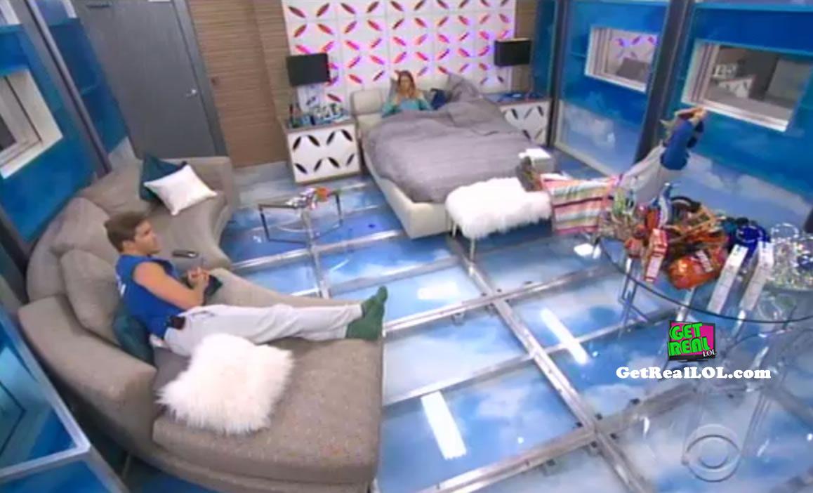 Shelli and Clay throw Austin and the Twins under the bus #BB17 #GRLOL #CBSBigBrother  #BBLF facebook.com/groups/GetReal…