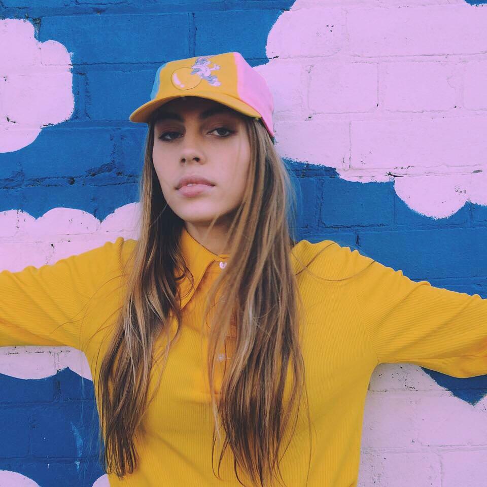 RubyroseVeliks's tweet photo. whats this deranged life you talk about, something about being free, i don't quite follow yung man http://t.co/vkLEBfw1aM