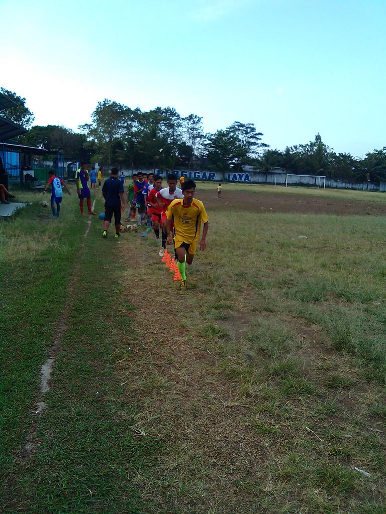 Training @ Lapangan Jayaraga Garut