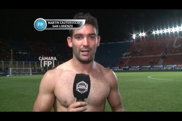 FutbolPermitido's tweet photo. RT Seguinos y participa x camiseta de CAUTE escribiendo a #FutbolPermitidof19 @AlinaMoine @nachogoano @diegobranca http://t.co/OKNUi5SE0c