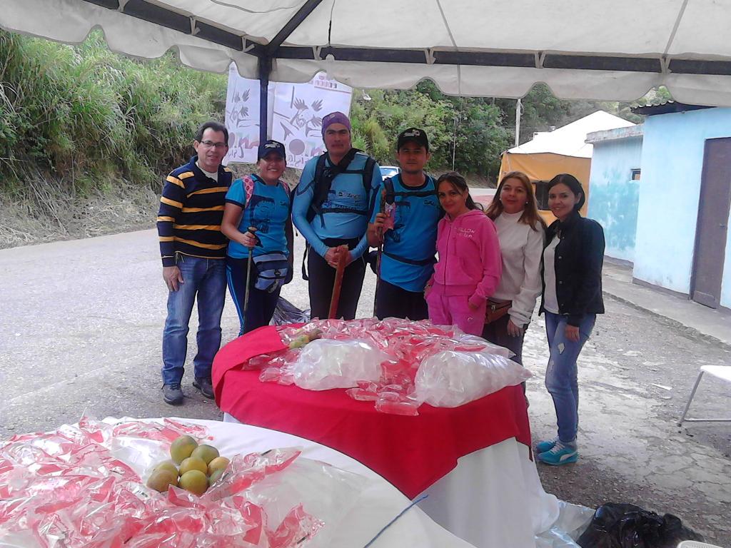 josegcolmenare's tweet photo. #RumboAlSantoCristoDeLaGrita @inteduca te espera en #MesaDeAura #SoyPeregrino @sggtachira @VielmaEsTachira http://t.co/LyZOgdYfEq