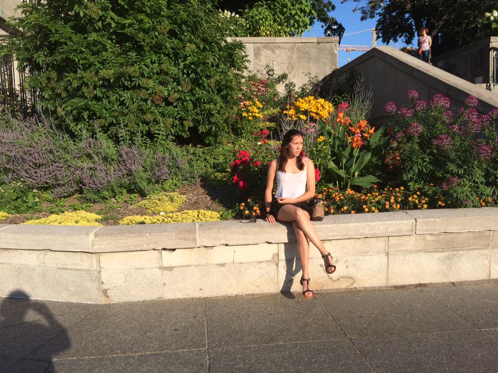 a__alexander's tweet photo. When I ask my mom to take photos of me😪 http://t.co/S2LGa0RkdY