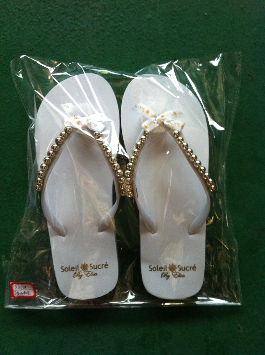 Ciel83266's tweet photo. we have about 1800pairs of the follow item to sell. if you are interested in it, please contact me anytime. http://t.co/2TyH83mFLN