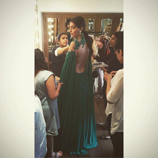 Embedded image permalink