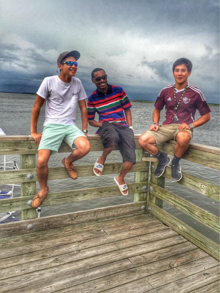 chris_xdi's tweet photo. Tyler killing the candid😂 #CollegeRoadTrips http://t.co/9oOEV7n6lu
