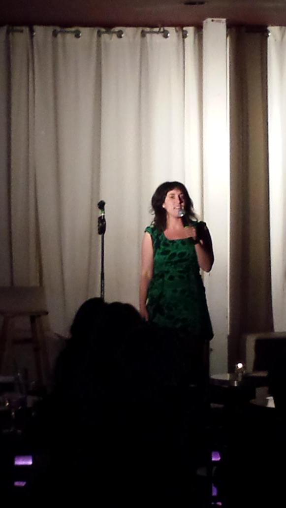 ItsFunnyCast's tweet photo. You know a crowd of straight white dudes applauding a joke about straight white dudes has gotta be by @katewillett http://t.co/bWWORkNom4