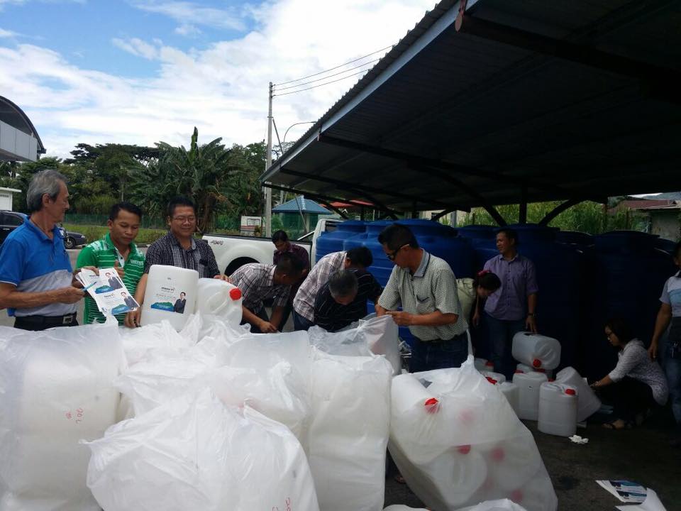 Bantuan kepada masyarakat Ranau berterusan , Ranau pada waktu ini dalam tempoh pemulihan setelah dilanda gempa bumi .