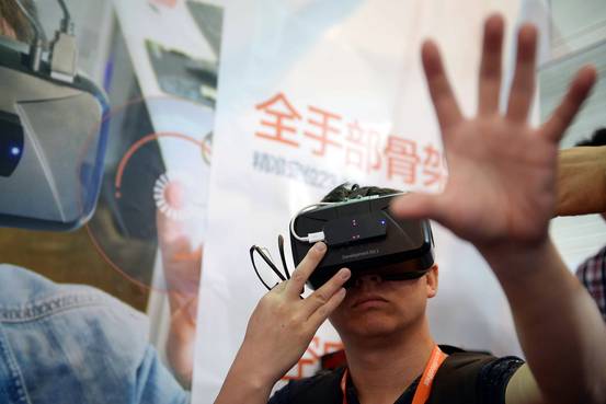 ImmersiaVR's tweet photo. “@Virtualitizer: #VirtualReality Isn’t Just About Games #ChristopherMims http://t.co/CZmfgkHhK7 http://t.co/jPeKlr5QL4” VR is so much more!