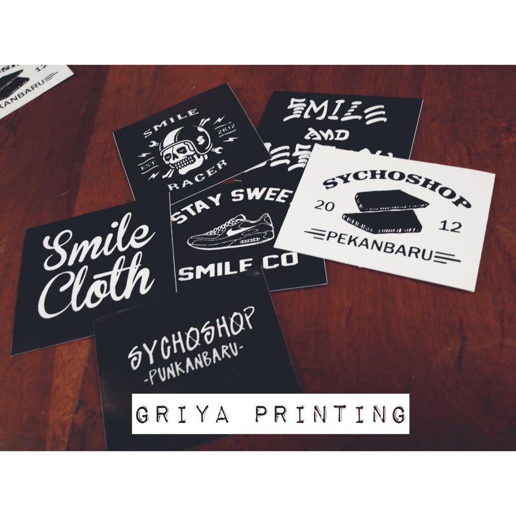 --> RT <a href="/GriyaPrinting/">Under Maintenance</a>: <a href="/DreamlandsCo/">Dreamlands CO.</a> #GriyaPromo Cetak Sticker Vynil 170rb up to 500pcs 1Warna Bebas Design