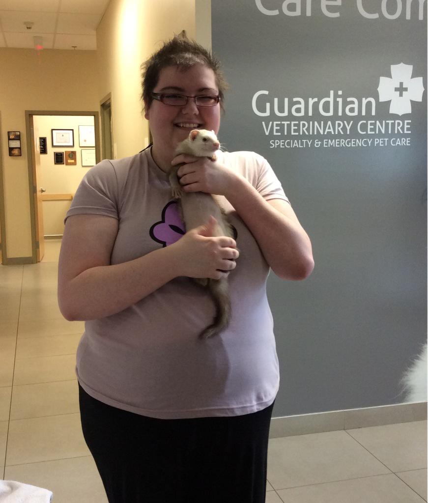GuardianVet's tweet photo. Thanks to sweet Loki and his family for the pizza. We're so glad that Loki's doing so well at home! http://t.co/WmqhIjcwbD