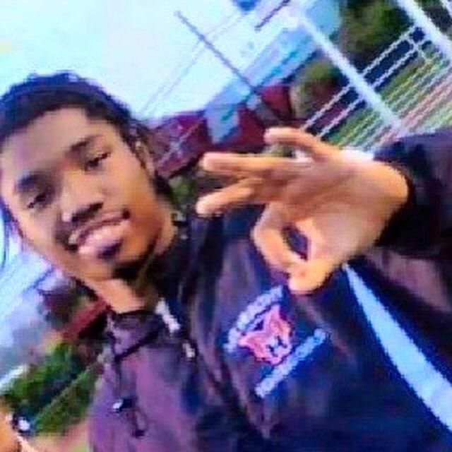 fav5roc_24's tweet image. MY NIGGA 4L SLEEP TIGHT LIL BRA LOVE YOU 😢😢😢 #ripvince #longlivevince #fav5