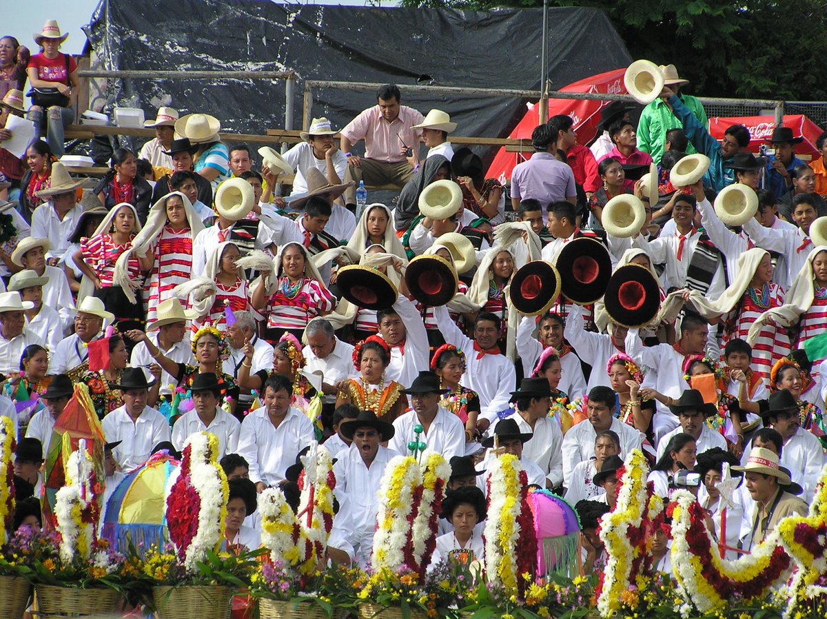 JourneyAdvisor's tweet photo. Takes place annually in the city of #Oaxaca, #Mexico, #Guelaguetza is a wonderful cultural event. http://t.co/KL8L5ea7d0