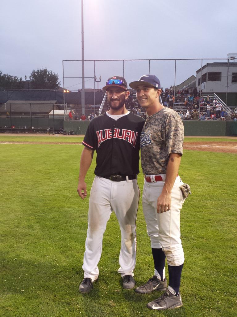 humboldtcrabs's tweet photo. #lifeasacrab #gocrabsgo #cardiaccrabs http://t.co/MFJIrnsrQd