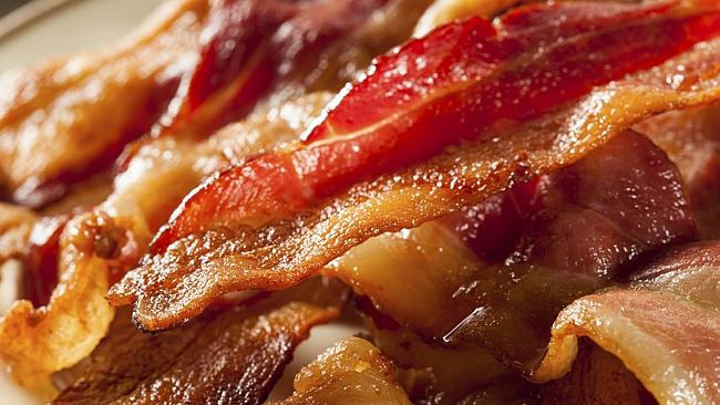 BorrowdalePork's tweet photo. Finally, an answer to why bacon tastes so good! http://t.co/EkElRjkMvo #bacon #freerangebacon #borrowdalebacon http://t.co/qEN0AZKTsf