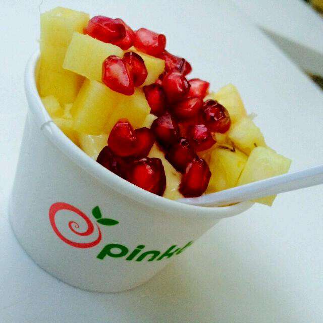 PinkberryIndia's tweet photo. Let's start the week with some smiles. #PinkberryObsession. Picture Courtesy: Srabani Smruti http://t.co/E7Y2Je1Px1