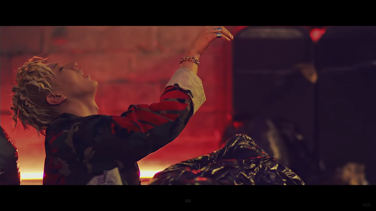 b__Yoseob's tweet photo. @DJoon_b @HyunSeung__b @bBJN1219 

ヒョンもかっこいいって http://t.co/xal2yGxuJ9