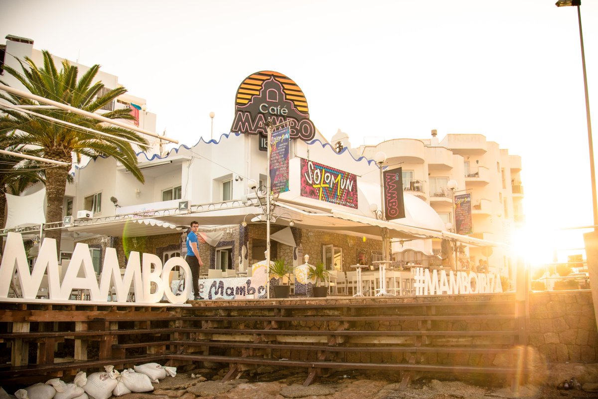 Mamboibiza's tweet photo. Sun rise in @Mamboibiza for BBC Radio1 Breakfast show!! #r1ibiza20 http://t.co/5UQhRISAY9