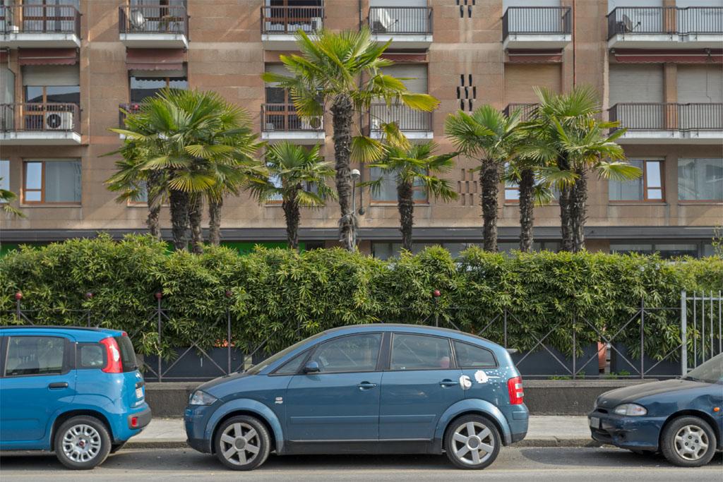 cabrabesol's tweet photo. Drifting in #Milano #psychogeography #photography #urban #landscape #geography #Italy #Anthropocene http://t.co/Miplf1Bjm2