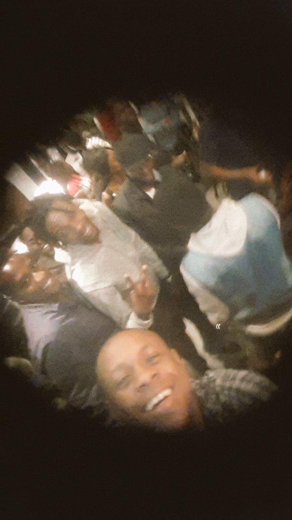 ecaa5a35702c461's tweet photo. What a night that was #itsarobbery http://t.co/09yIEHBGHM