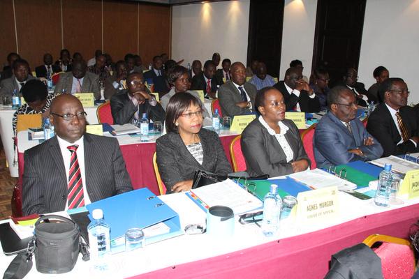 NationFmKE's tweet image. Bribe taking is one of the most despicable expressions of self-disrespect I have ever seen, it must STOP ~ @WMutunga