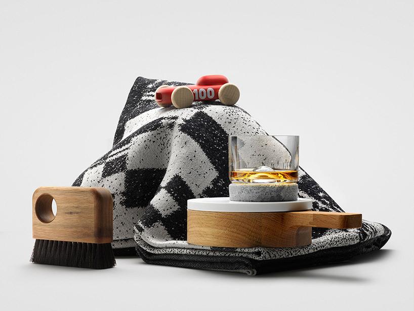 Cool! Tundra and the rest of the #100series in on <a href="/designboom/">designboom</a> goo.gl/JH6hKT