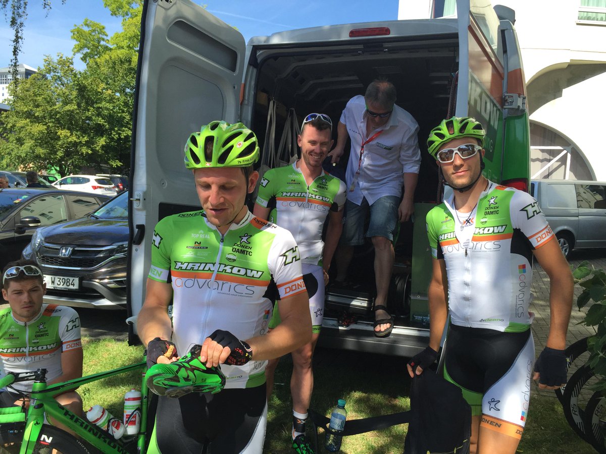 advarics's tweet photo. Team #Hrinkow #advarics - @SparkassenGiro CityFest 2015 #Bochum
#SparkassenGiro http://t.co/93akjGwzgo
