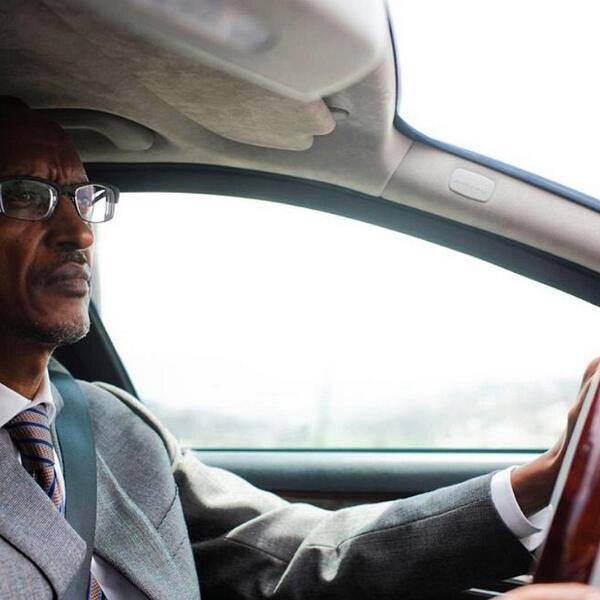 NationFmKE's tweet image. @UKenyatta hits 1m followers on @twitter. @PaulKagame has 1.09m &amp;amp; @RailaOdinga 522,000.@StateHouseKenya @PSCU_Digital