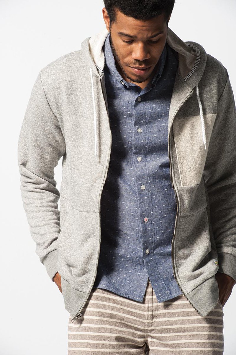 HYPEBEAST's tweet photo. #SLVDR offers a selection of effortlessly casual, everyday attire for its #SS2016 collection.
http://t.co/rQXSU5y9zu http://t.co/jqDDdzWa0D