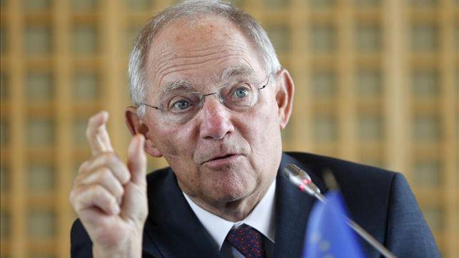 eldiarioes's tweet image. Germexit en lugar de Grexit eldiario.es/internacional/… ¿Qué pasaría si Alemania fuera expulsada del euro?