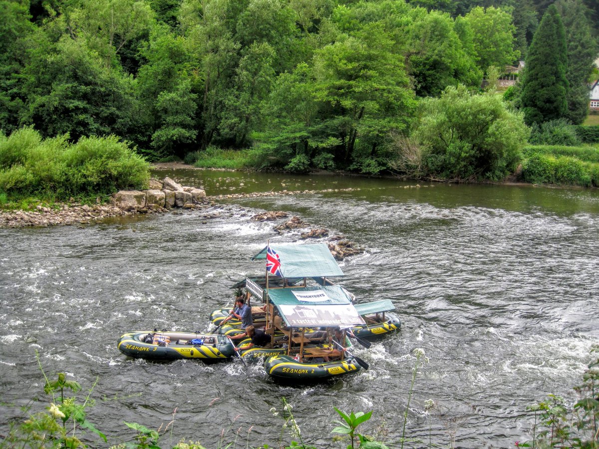 DinghyBoys's tweet photo. Moments before the #crash. @DinghyBoys take on the #symondsyat #rapids. #bristolbeerfactory #riverwye #deanwye #raft http://t.co/gujAX7W83j
